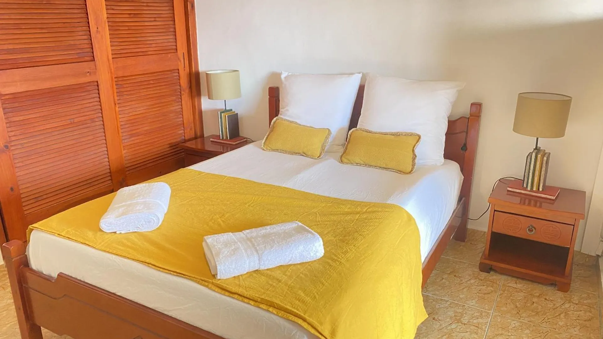 Appartement Hibiscus Saint-Louis