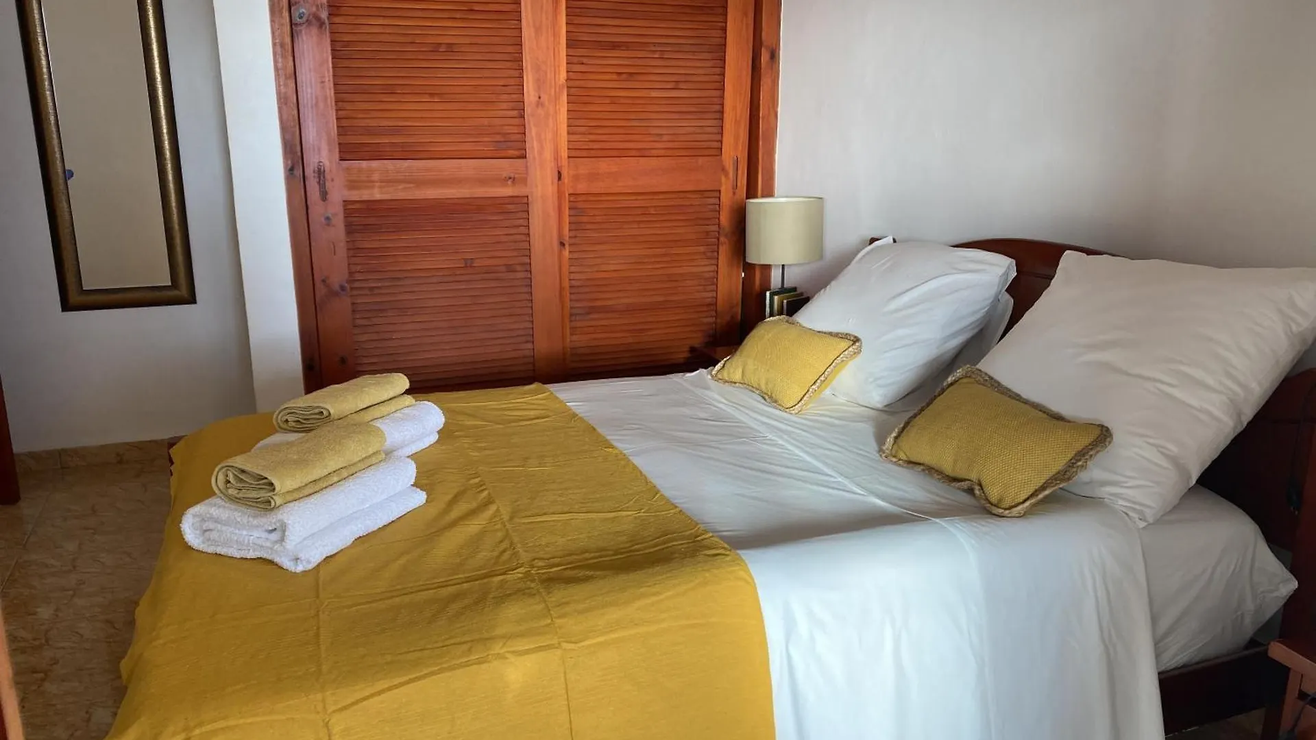 Appartement Hibiscus Saint-Louis 0*,